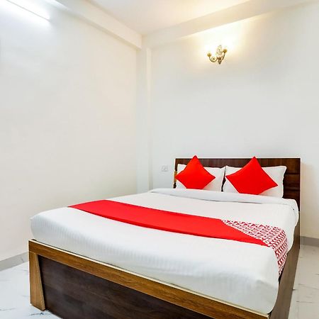 Hotel O Expression Indore Luaran gambar