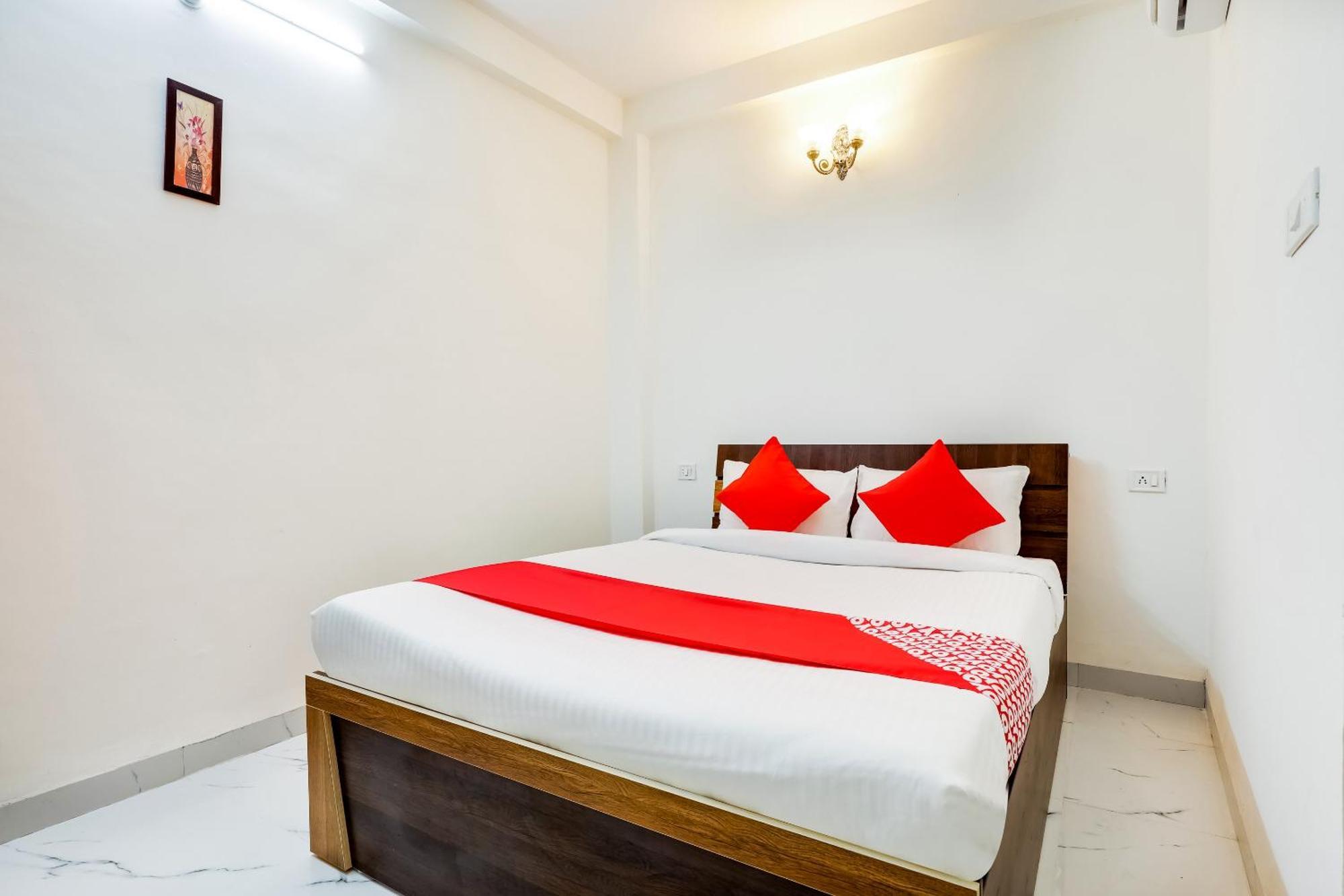 Hotel O Expression Indore Luaran gambar